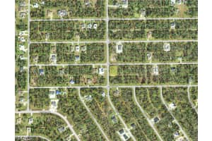 1096 Lotus St, Port Charlotte