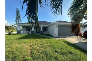 1706 Kismet Pkwy E, Cape Coral