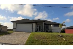 3812 Nw 38th St, Cape Coral