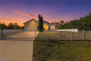 3005 41st St W, Lehigh Acres