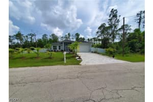 603 W 9th St, Lehigh Acres