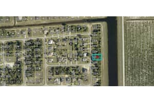 911 Naples Ave S, Lehigh Acres