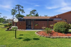 5692 Foxlake Dr, North Fort Myers