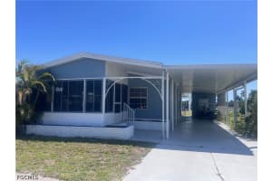 947 Strongbox Dr, North Fort Myers
