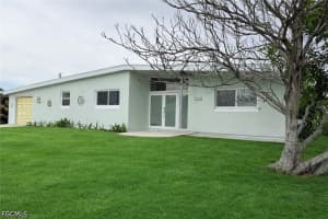 21484 Edgewater Dr, Port Charlotte 21484 Edgewater Dr, Port Charlotte