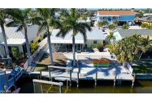 12262 Boat Shell Dr, Matlacha Isles