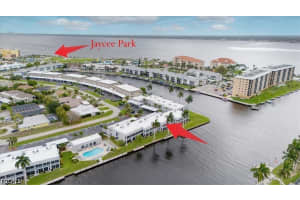 1926 Se 43rd St 217, Cape Coral