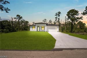 1009 Moore Ave, Lehigh Acres