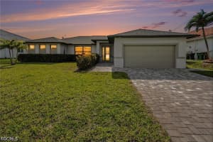 1732 Sw 17th Ave, Cape Coral