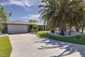 617 Sw 9th Ave, Cape Coral 617 Sw 9th Ave, Cape Coral