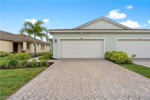 10355 Bonavie Cove Dr, Fort Myers