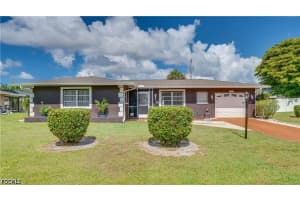 3520 Se 3rd Pl, Cape Coral 3520 Se 3rd Pl, Cape Coral
