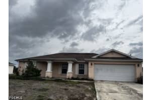 3202 61st St W, Lehigh Acres