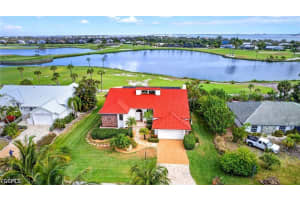 1057 Sand Castle Rd, Sanibel