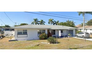 5242 Seagull Ct, Cape Coral