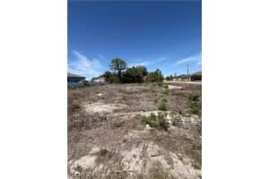 2415 Conway Ave N, Lehigh Acres