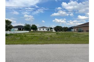 457 Petite Ave, Lehigh Acres
