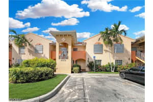4172 Castilla Cir 105, Fort Myers