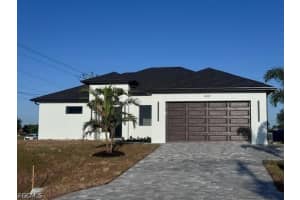 1600 Nelson Rd N, Cape Coral