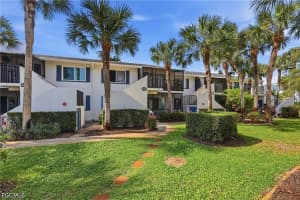 4080 Looking Glass Ln 2905, Naples
