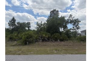 1247 Galileo St E, Lehigh Acres