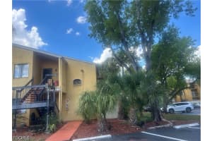 2875 Winkler Ave 511, Fort Myers