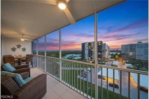 5 Bluebill Ave 808, Naples