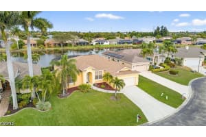 8912 Wellington Lakes Ct, Fort Myers