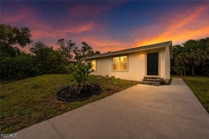 27160 Chula Vista Dr, Punta Gorda