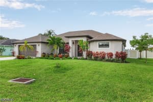 1702 Se 1st Ter, Cape Coral