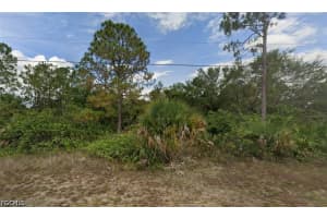 2412 Carlton Ave N, Lehigh Acres