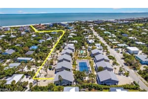745 Cardium St, Sanibel