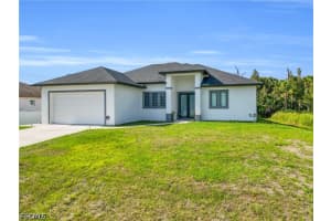 2908 25th St W, Lehigh Acres