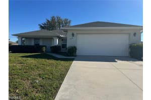 224 Kismet Pky E, Cape Coral
