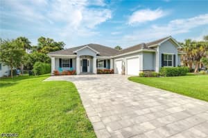 1221 La Faunce Way, Fort Myers