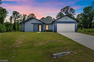 1032 Milwaukee Blvd, Lehigh Acres