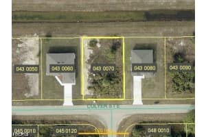 843 Colyer St E, Lehigh Acres
