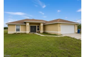 7018 Pilgrim Ct, Labelle