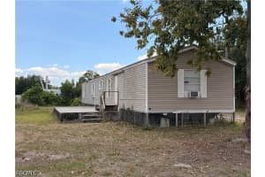 8409 Grady Dr, North Fort Myers