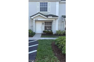 8285 Pacific Beach Dr, Fort Myers