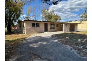 2571 Parkway St, Fort Myers 2571 Parkway St, Fort Myers