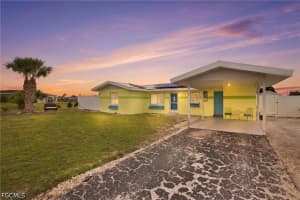 165 Tarpon Blvd Nw, Port Charlotte 165 Tarpon Blvd Nw, Port Charlotte