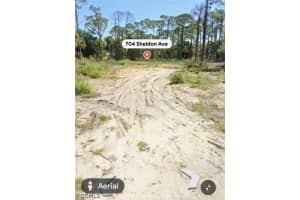 704 Sheldon Ave, Lehigh Acres