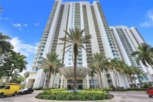 3000 Oasis Grand Blvd 903, Fort Myers