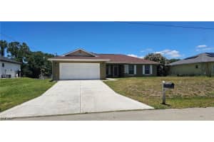 815 Porter St E, Lehigh Acres