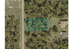 908 Oak Ave, Lehigh Acres