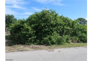 3400 4th St Sw, Lehigh Acres