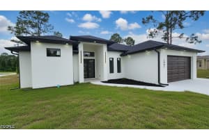 1901 Cedar Ave N, Lehigh Acres