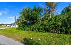 822 Alido Ave, Lehigh Acres