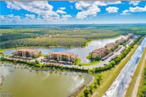 9826 Giaveno Cir 1531, Naples